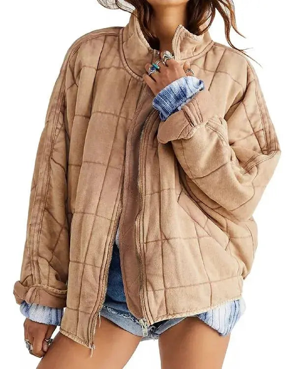Fixer Upper Colorado Mountain House S01 Ella Gaines Beige/Tan Quilted Jacket