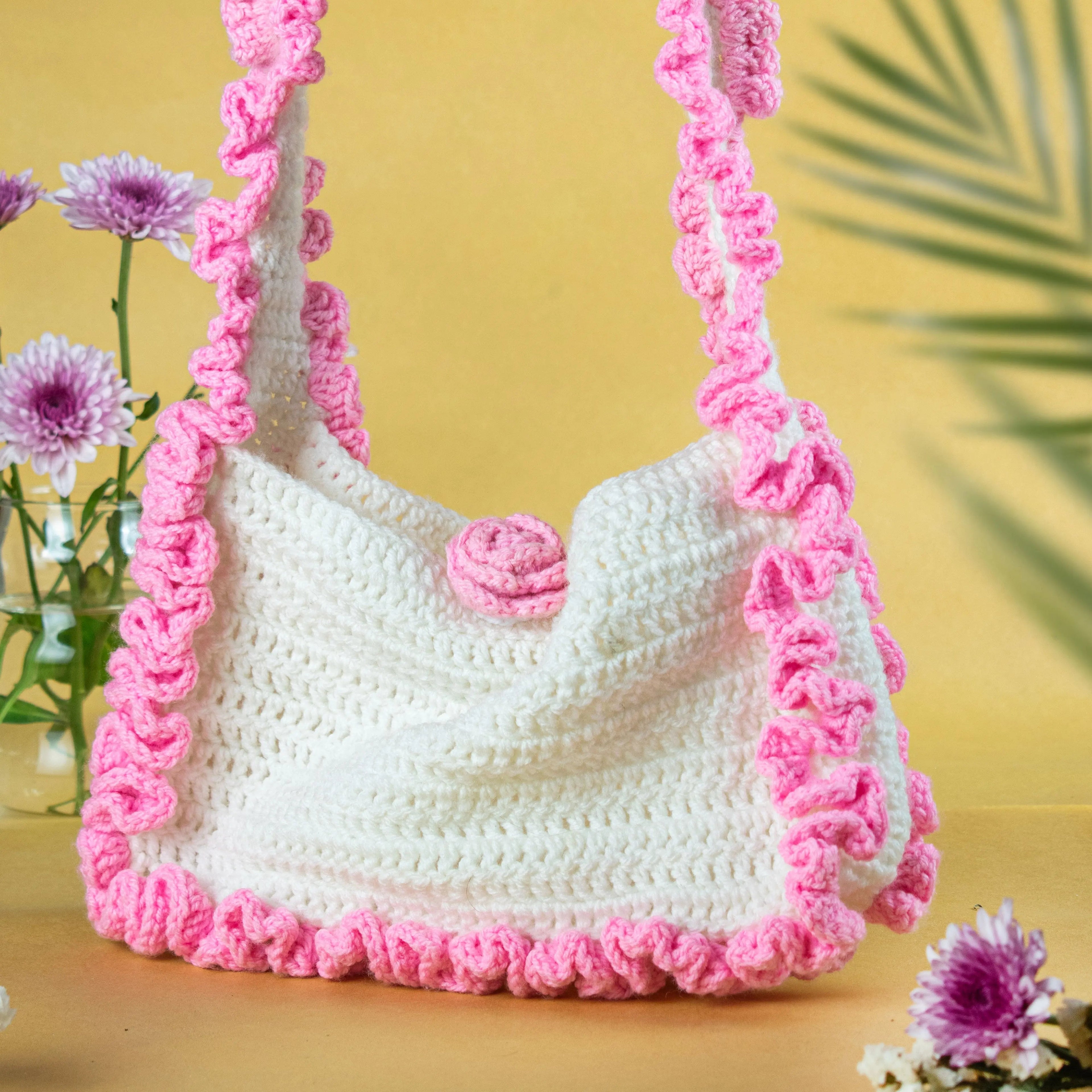 Flora Crochet Handbag – Nature-Inspired Handmade Beauty TERRY ROGER
