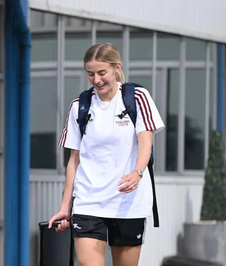 Chloe Kelly Arsenal Women Pre-Season Training Camp 2025 White T-shirt Clanton Jacket