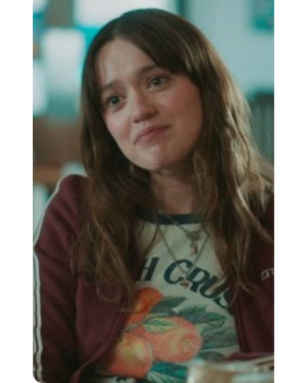 Daddy Issues Aimee Lou Wood “Peach Crush” Graphic Tee