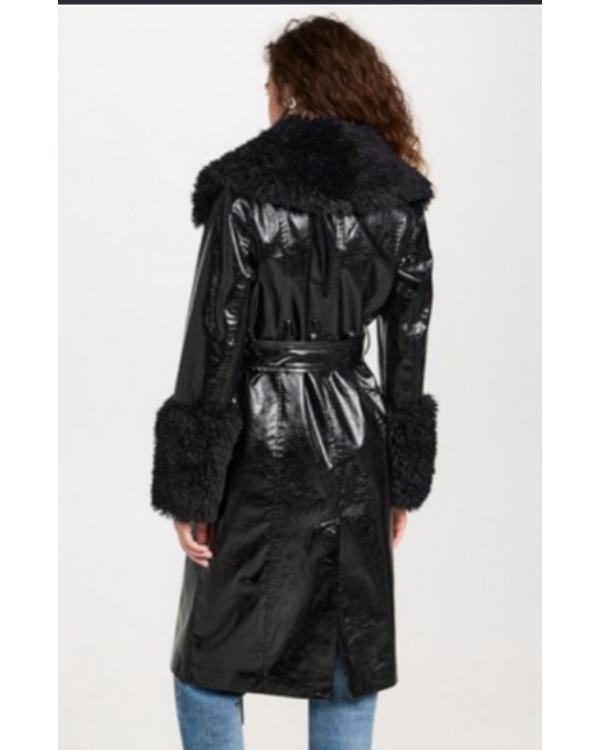 Daddy Issues S02 Aimee Lou Wood Fur Trim Leather Coat