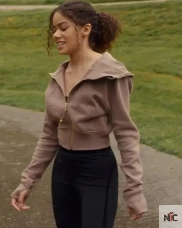 Ginny & Georgia Ginny Miller Brown Hoodie Clanton Jacket