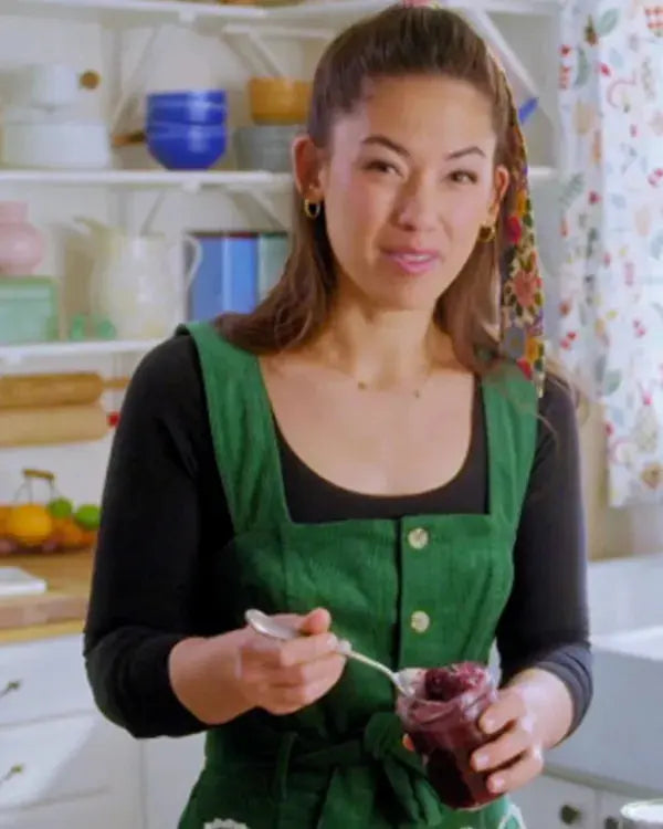 Girl Meets Farm S15 Molly Yeh Green Heart Pocket Jumpsuit