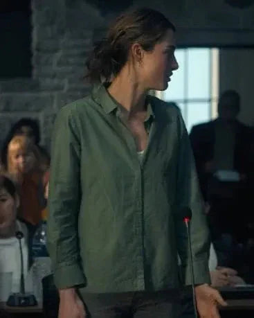 Grace Van Patten Amanda Knox Grey Shirt USA Jackets