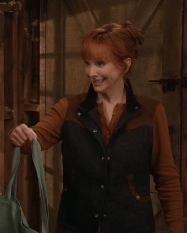 Happys Place S02 Reba McEntire Vest