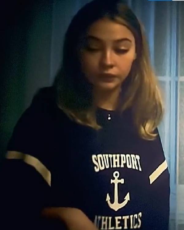 I Know What You Did Last Summer 2025 Madelyn Cline Sweatshirt Clanton Jacket