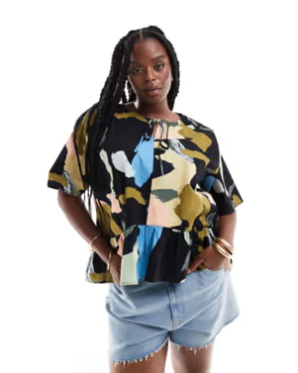 My Life Is Murder S05 Ebony Vagulans Abstract Print Top Clanton Jacket