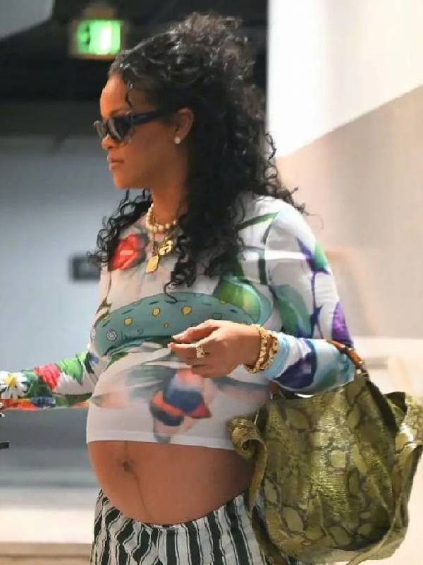 Rihanna LA 2025 Printed Shirt Shopotiny