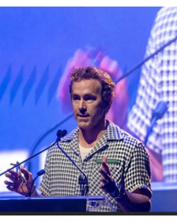 Ryan Reynolds Just For Laughs Awards Show 2025 Shirt Clanton Jacket