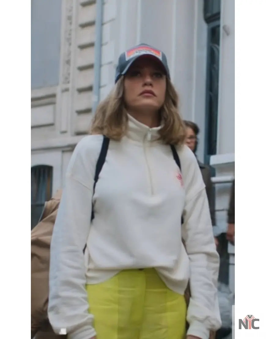Thank You, Next 2024 Serenay Sarikaya Sweater Clanton Jacket