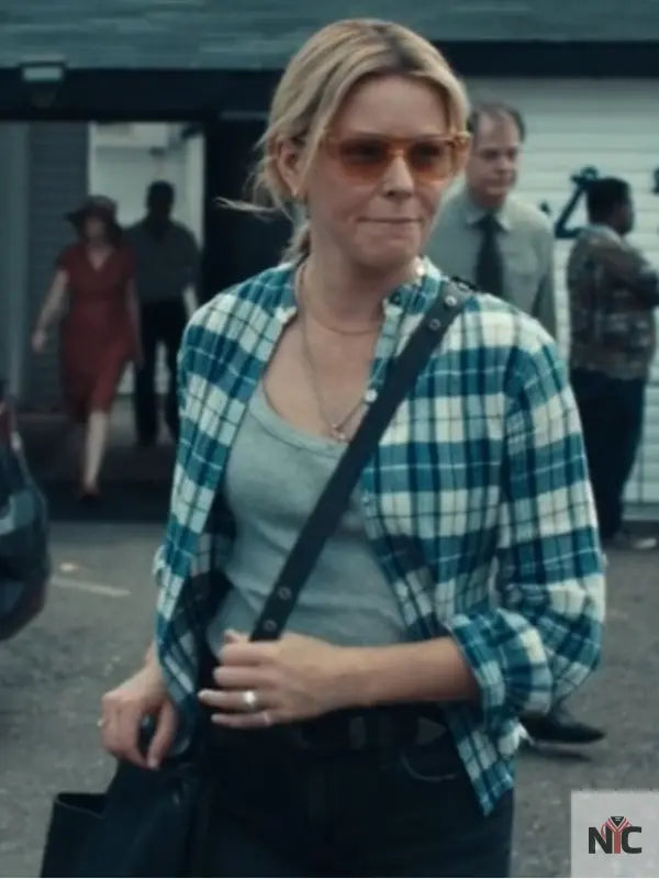 The Better Sister Elizabeth Banks Plaid Shirt Clanton Jacket