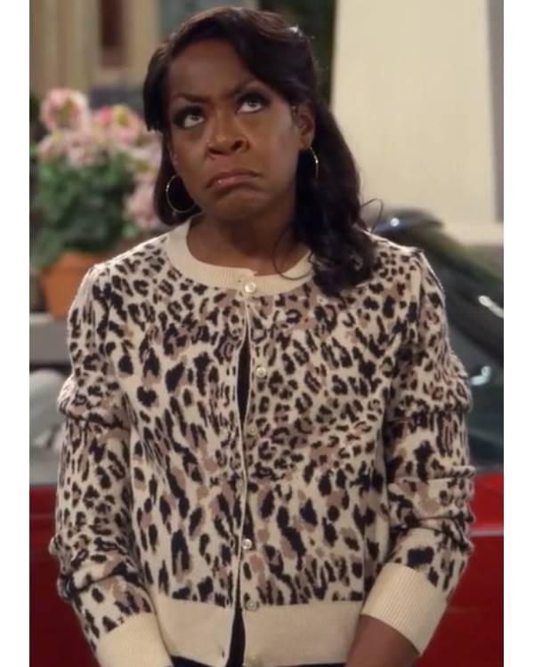 The Neighborhood Tichina Arnold Leopards Printed Cardigan