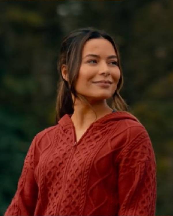 The Wrong Paris 2025 Miranda Cosgrove Hooded Cardigan