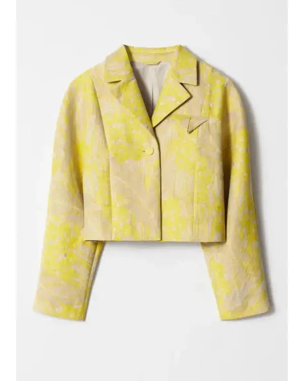 Twelve Dates Til Christmas S01 Zephani Idoko Yellow Jacket