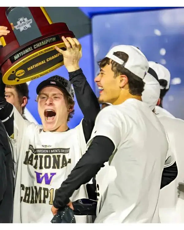 Washington Huskies NATIONAL W CHAMPIONS T-Shirt